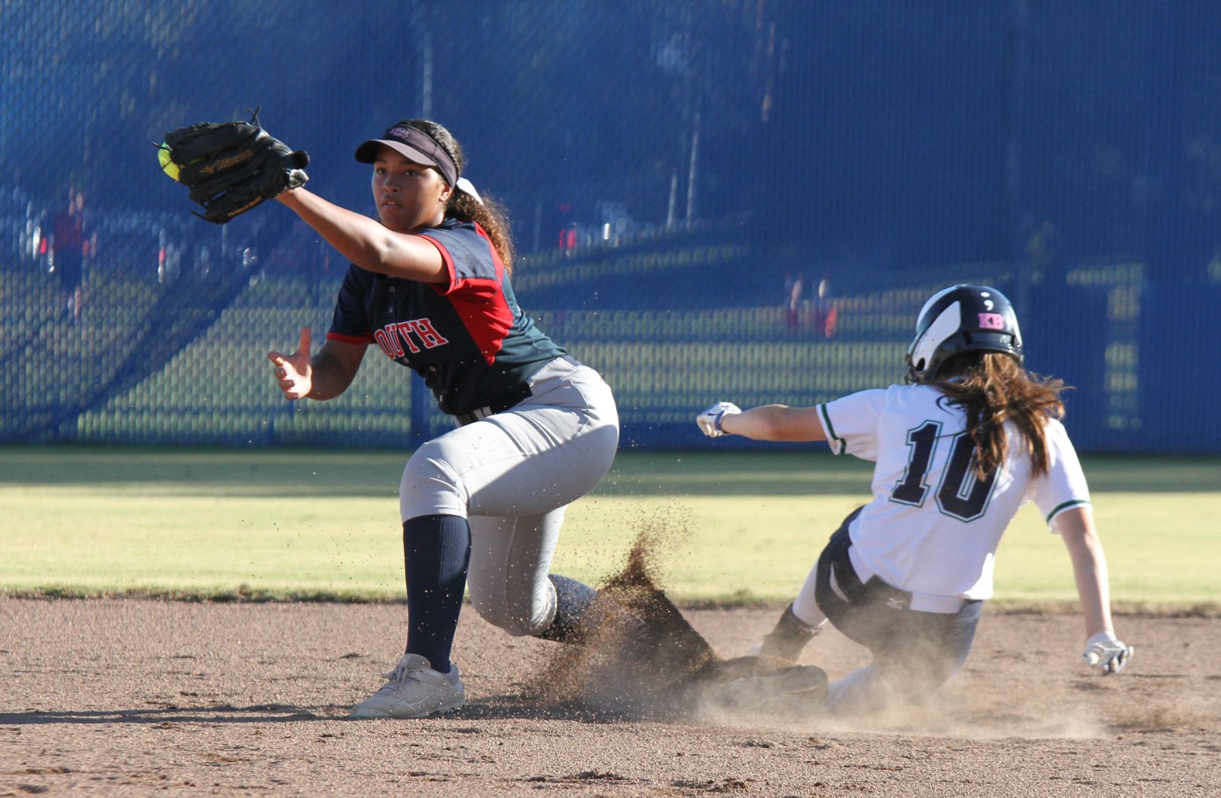 Class 4 District 3 Softball Semifinal - Marquette vs. Parkway South